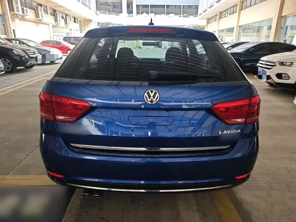Volkswagen Gran Lavida 2015 — фото 6
