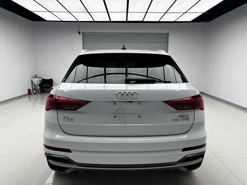 Audi Q3 2021
