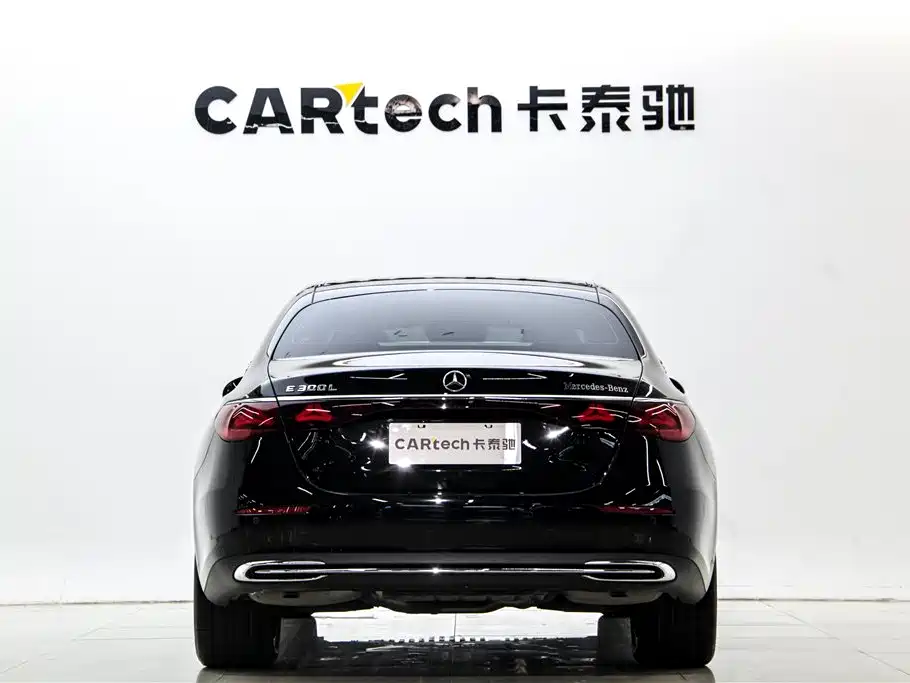 Mercedes-Benz E-Class 2025