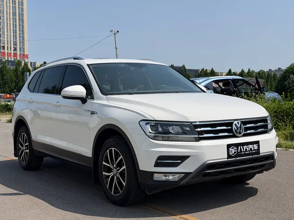Volkswagen Tiguan L 2019