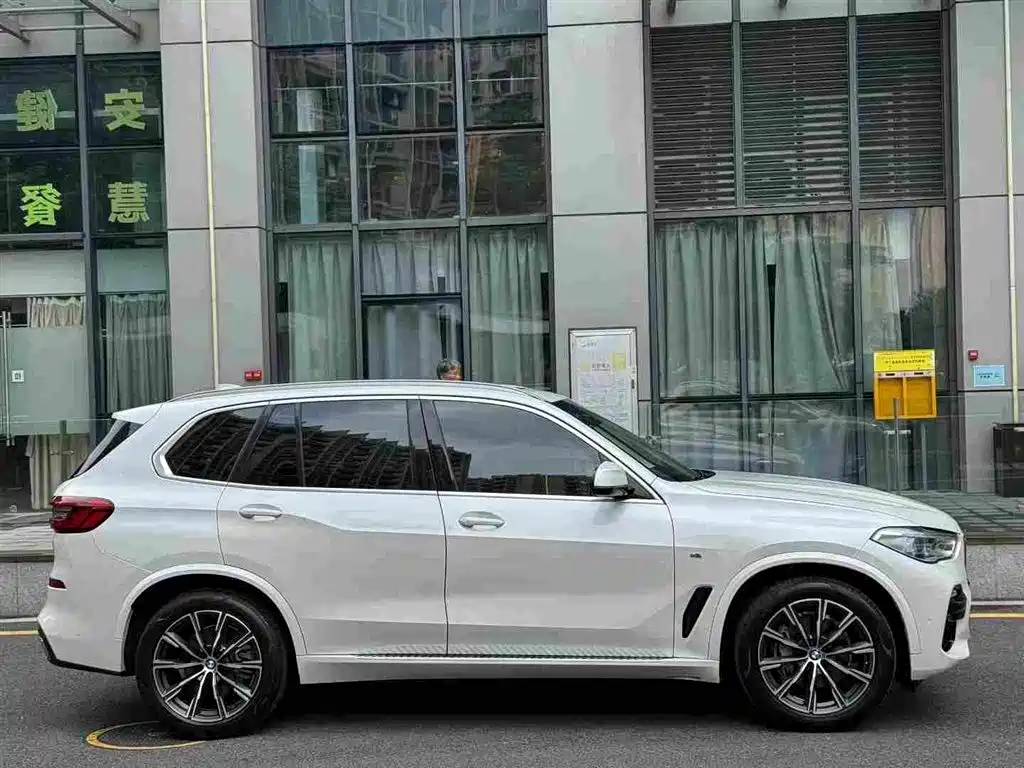 BMW X5 2019 — фото 4