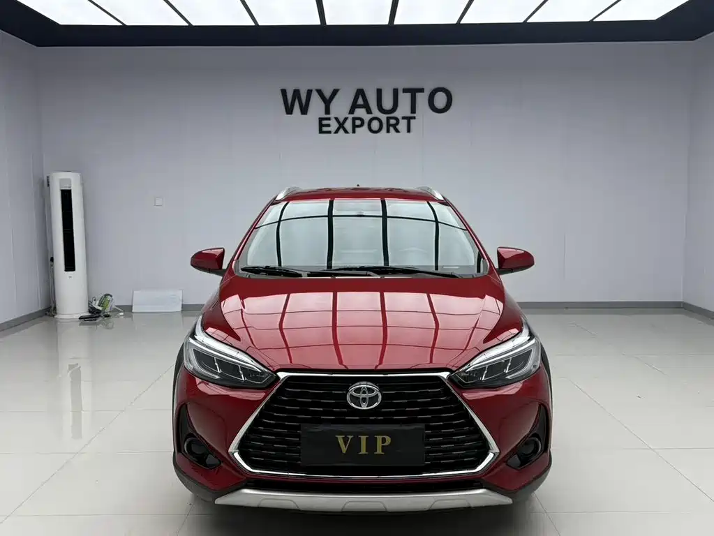 Toyota Yaris L 2022