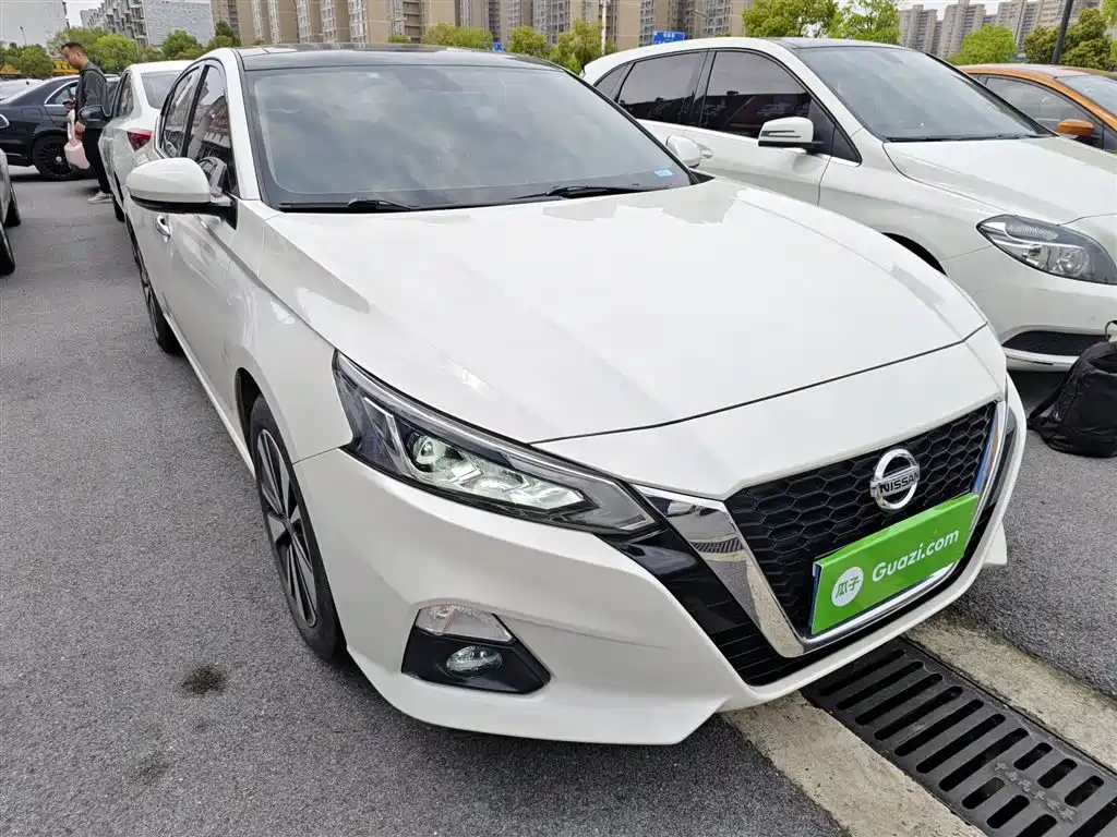 Nissan Teana 2023 — фото 4