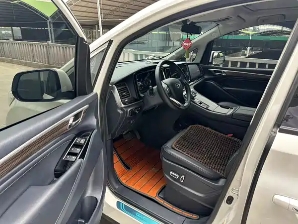 GAC Trumpchi M8 2021