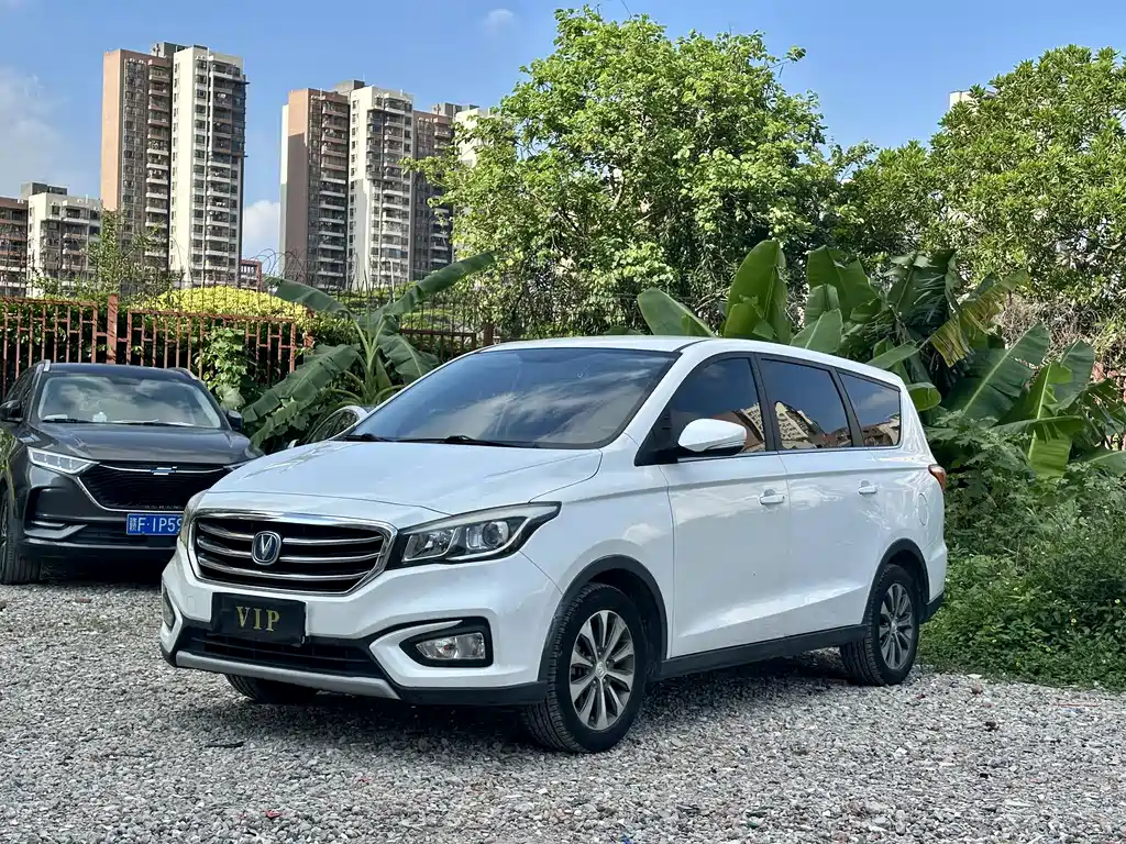 Changan Lingxuan 2018 — фото 1