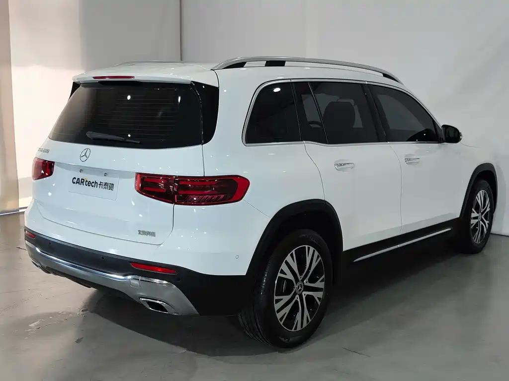 Mercedes-Benz GLB 2024 — фото 16