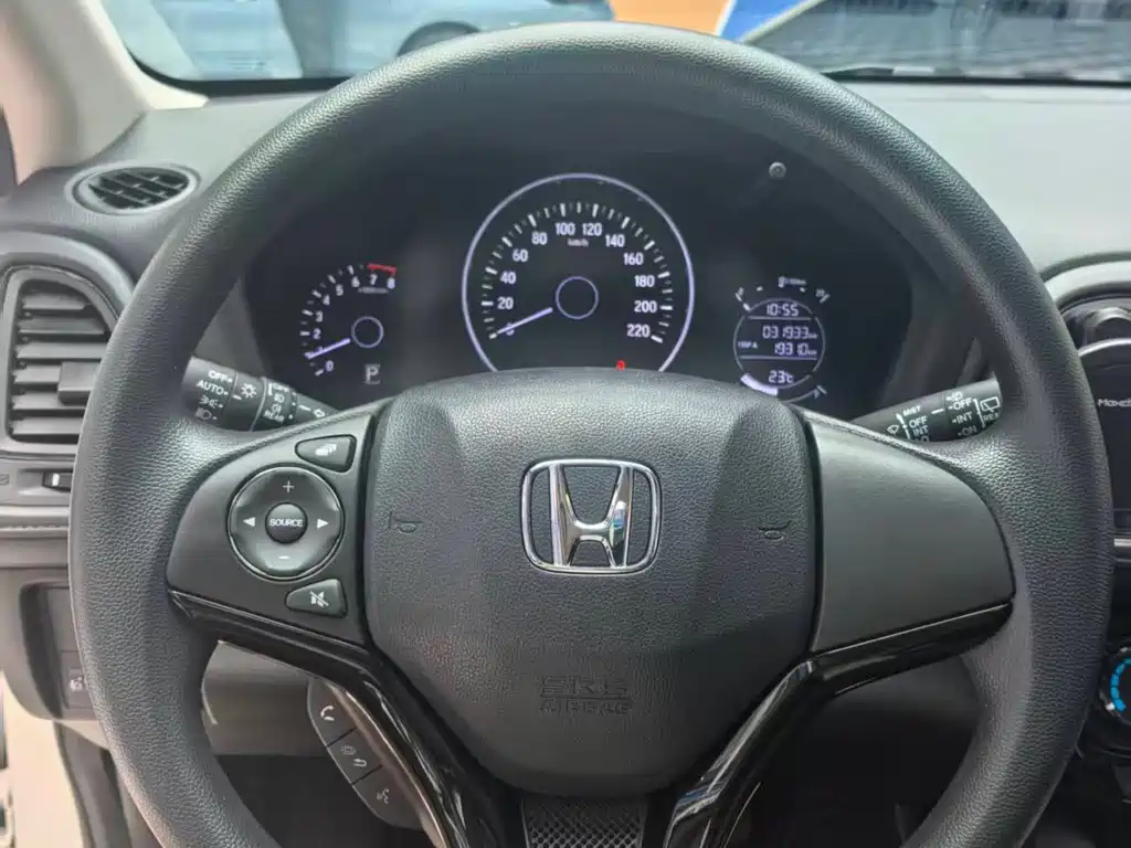 Honda Vezel 2022 — фото 9