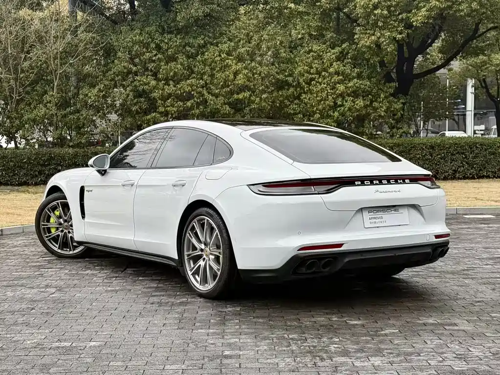 Porsche Panamera Hybrid 2022 — фото 13