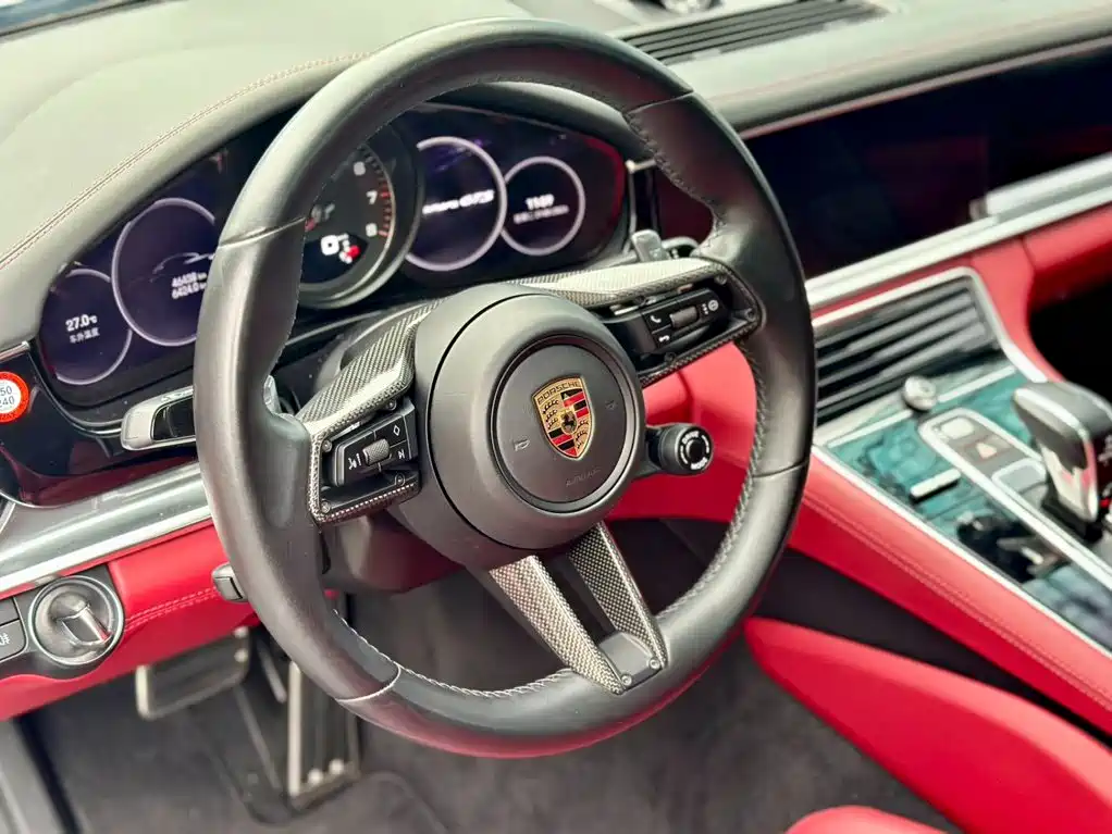 Porsche Panamera 2023 — фото 19