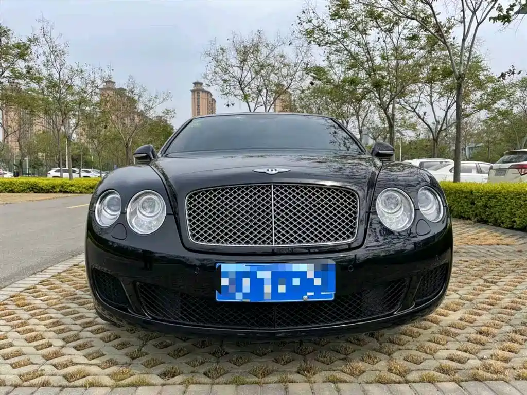 Bentley Flying Spur 2013 — фото 2