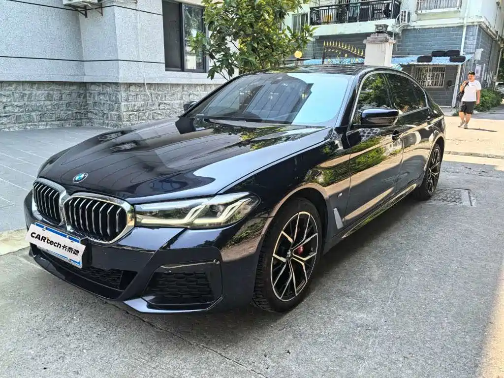 BMW 5 Series 2023