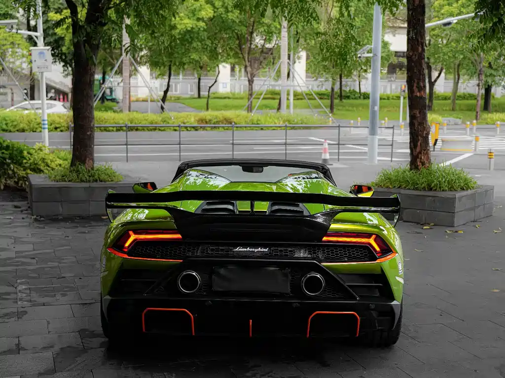 Lamborghini Huracan 2022 — фото 17