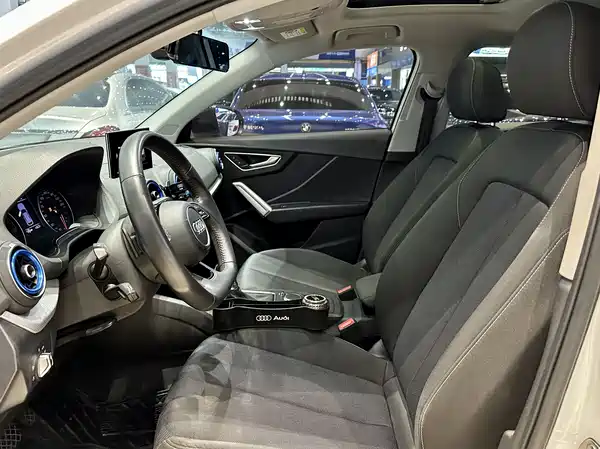 Audi Q2L 2021