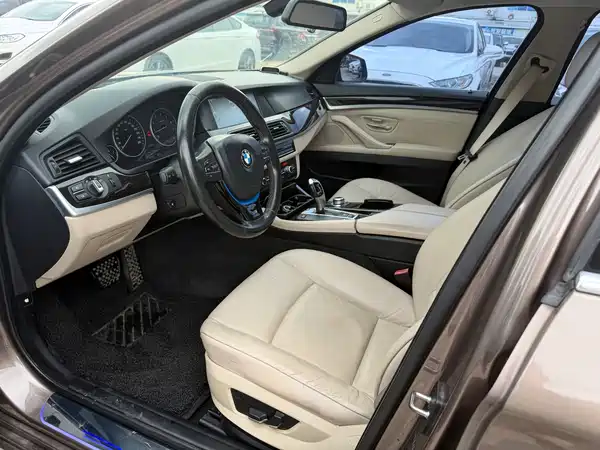 BMW 5 Series 2012