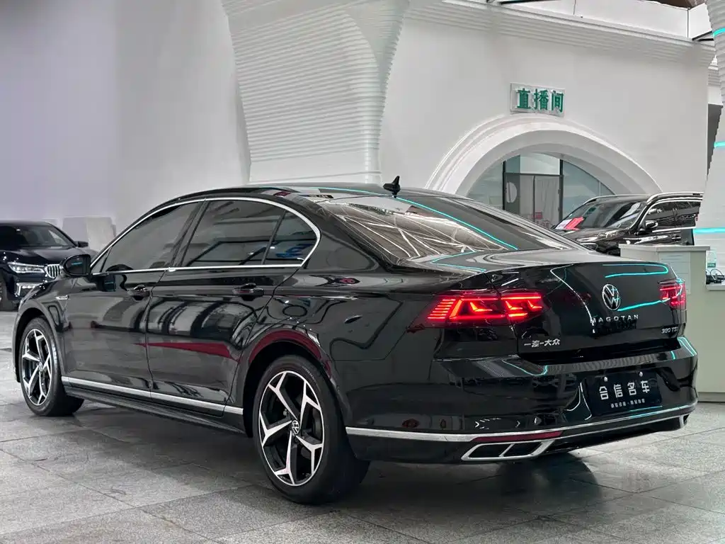 Volkswagen Magotan 2023