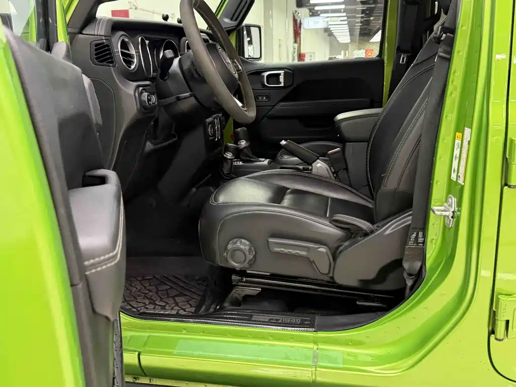 Jeep Wrangler 2019 — фото 6