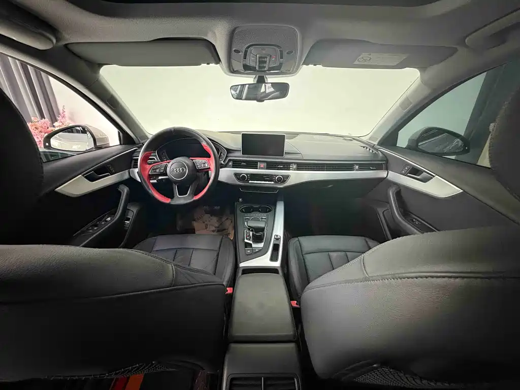 Audi A4L 2019