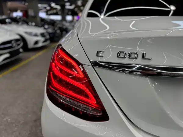 Mercedes-Benz C-Class 2015