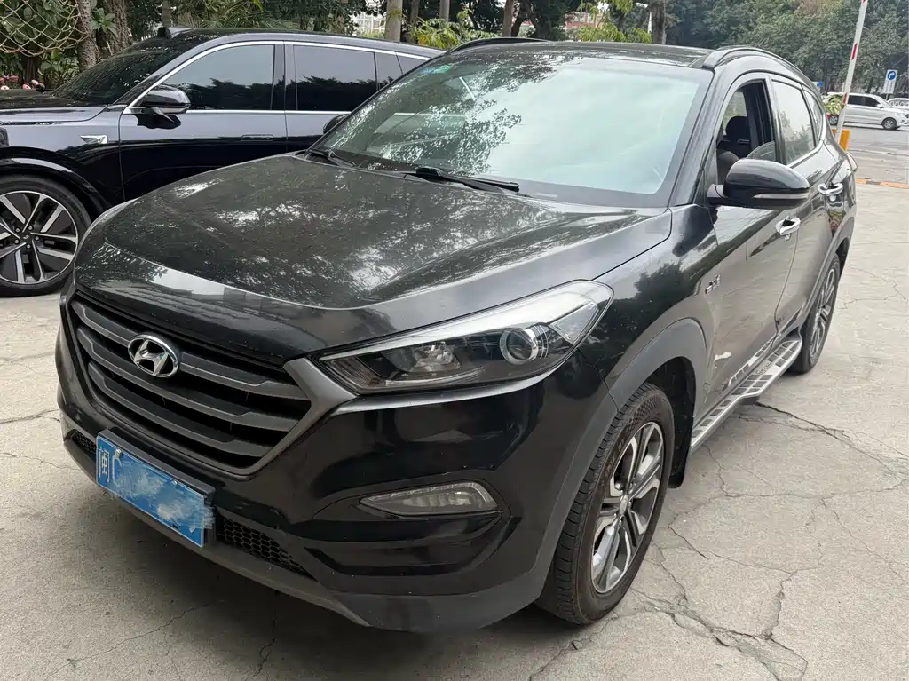 Hyundai Tucson 2015 — фото 1