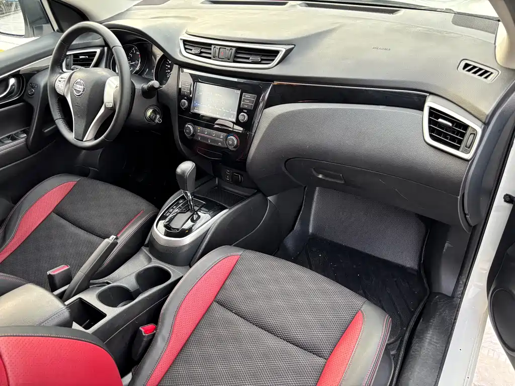Nissan Qashqai 2017 — фото 11