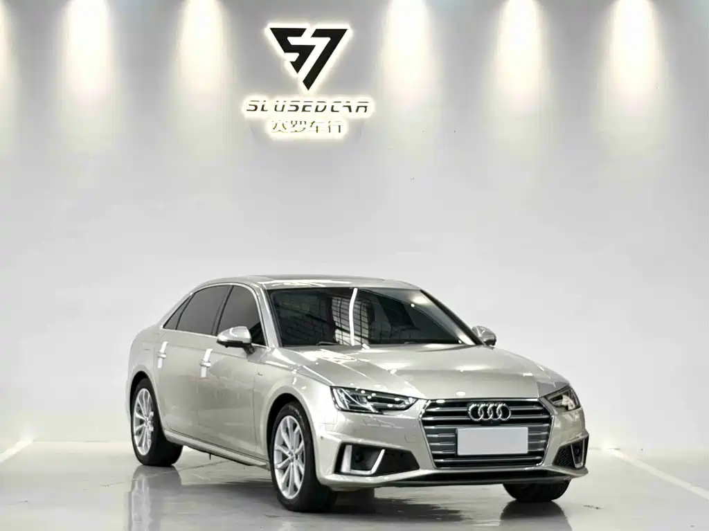 Audi A4L 2019