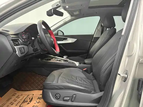 Audi A4L 2019
