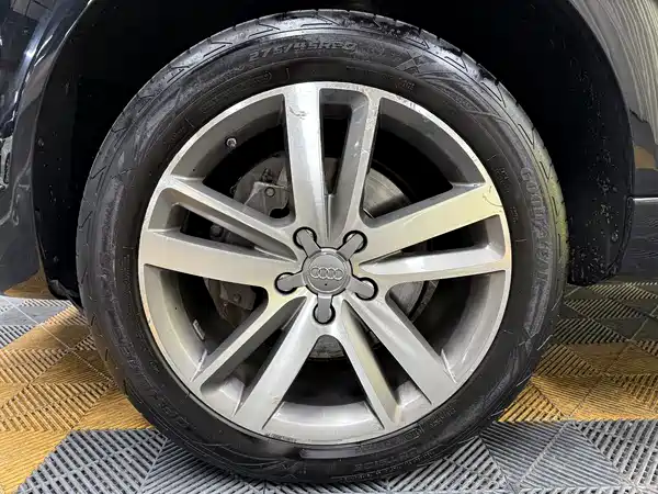 Audi Q7 2013