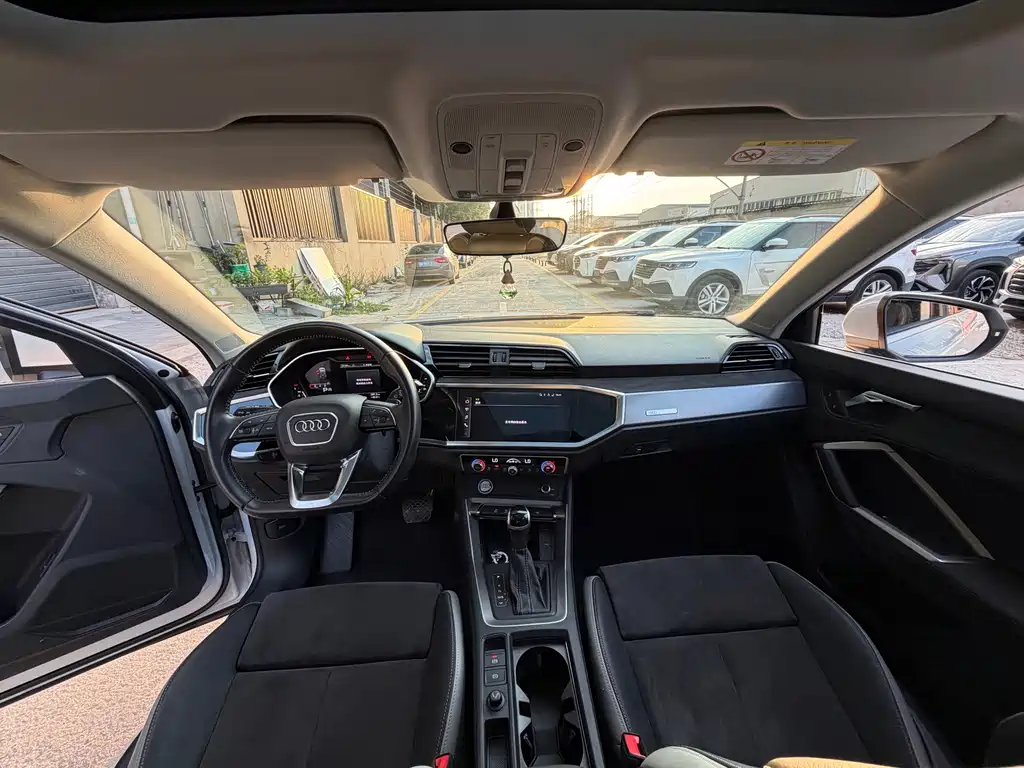 Audi Q3 2022
