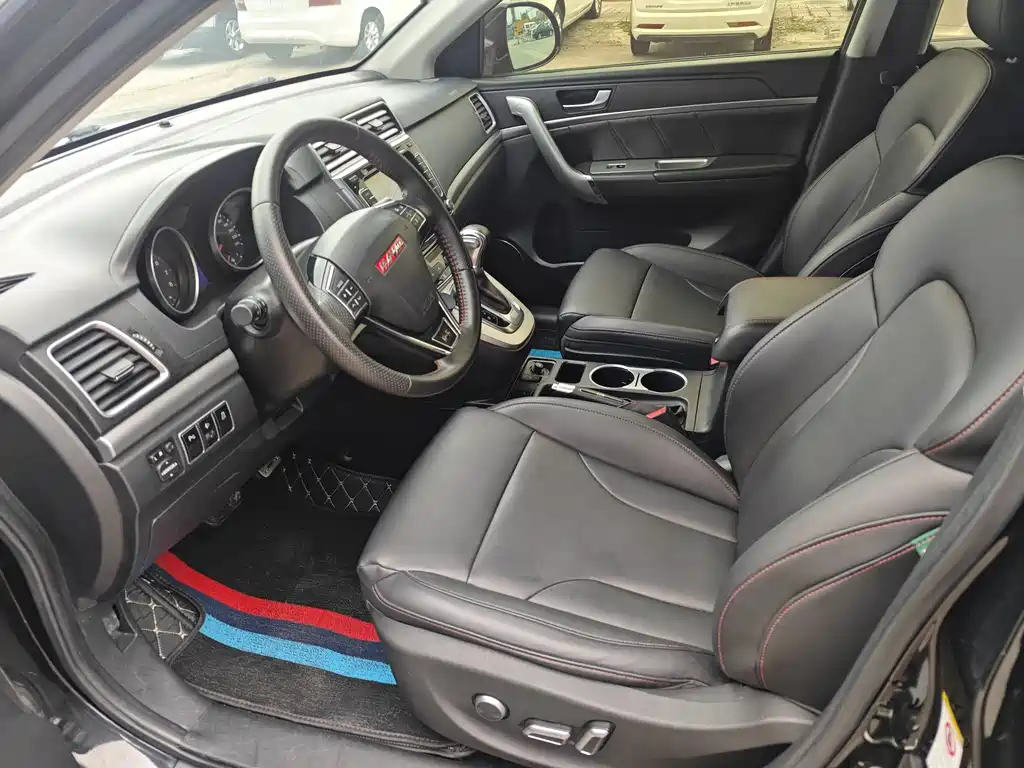 Haval H6 2015 — фото 10