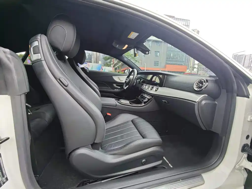 Mercedes-Benz E-Class 2021 — фото 11