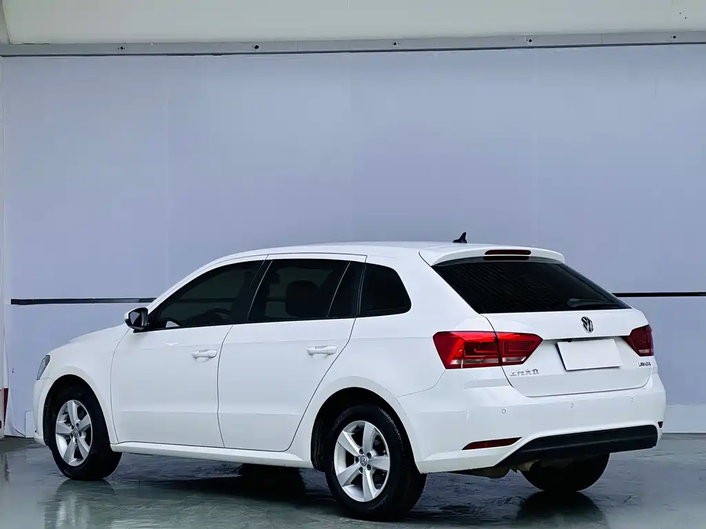 Volkswagen Gran Lavida 2016