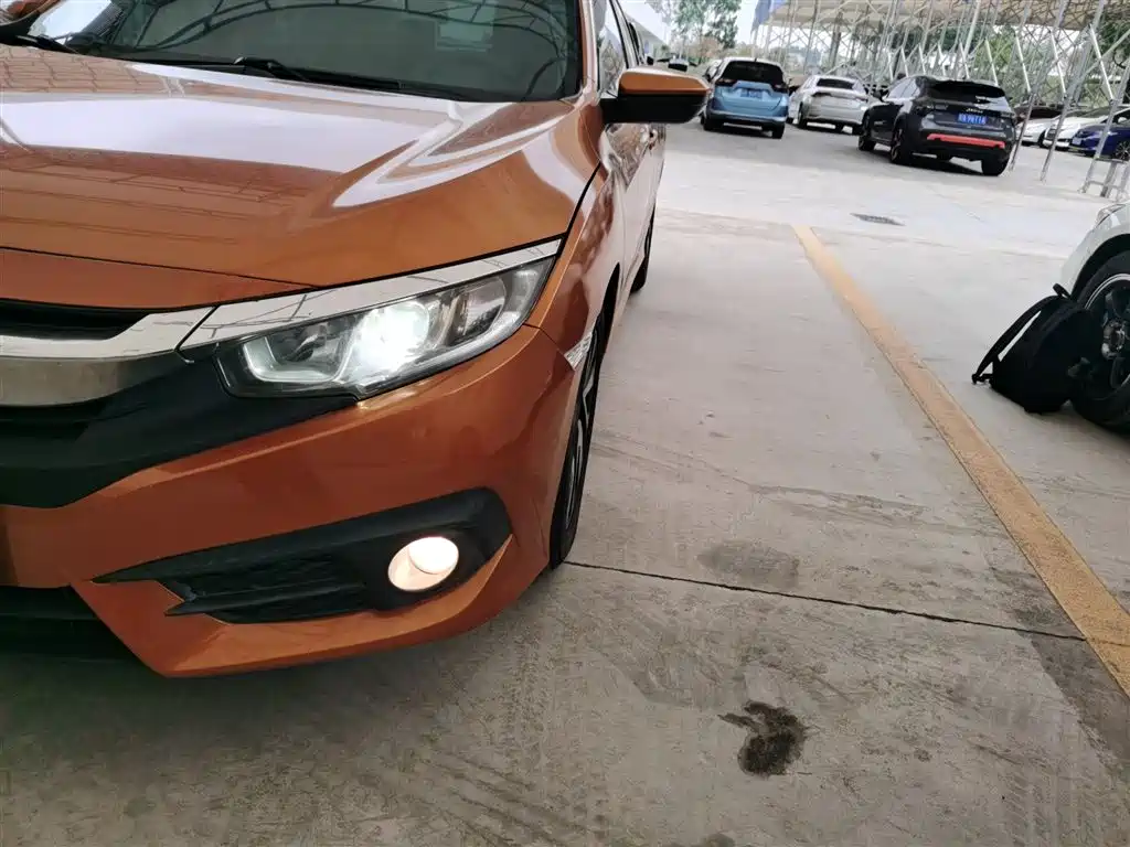 Honda Civic 2017 — фото 18
