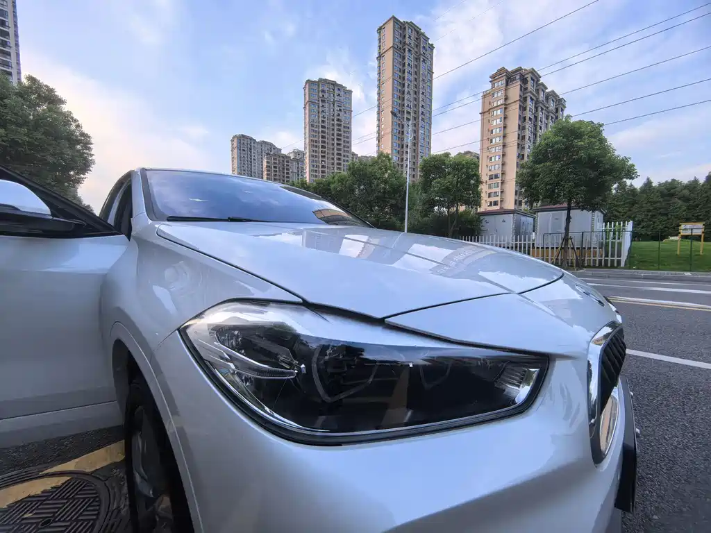 BMW X2 2022 — фото 13