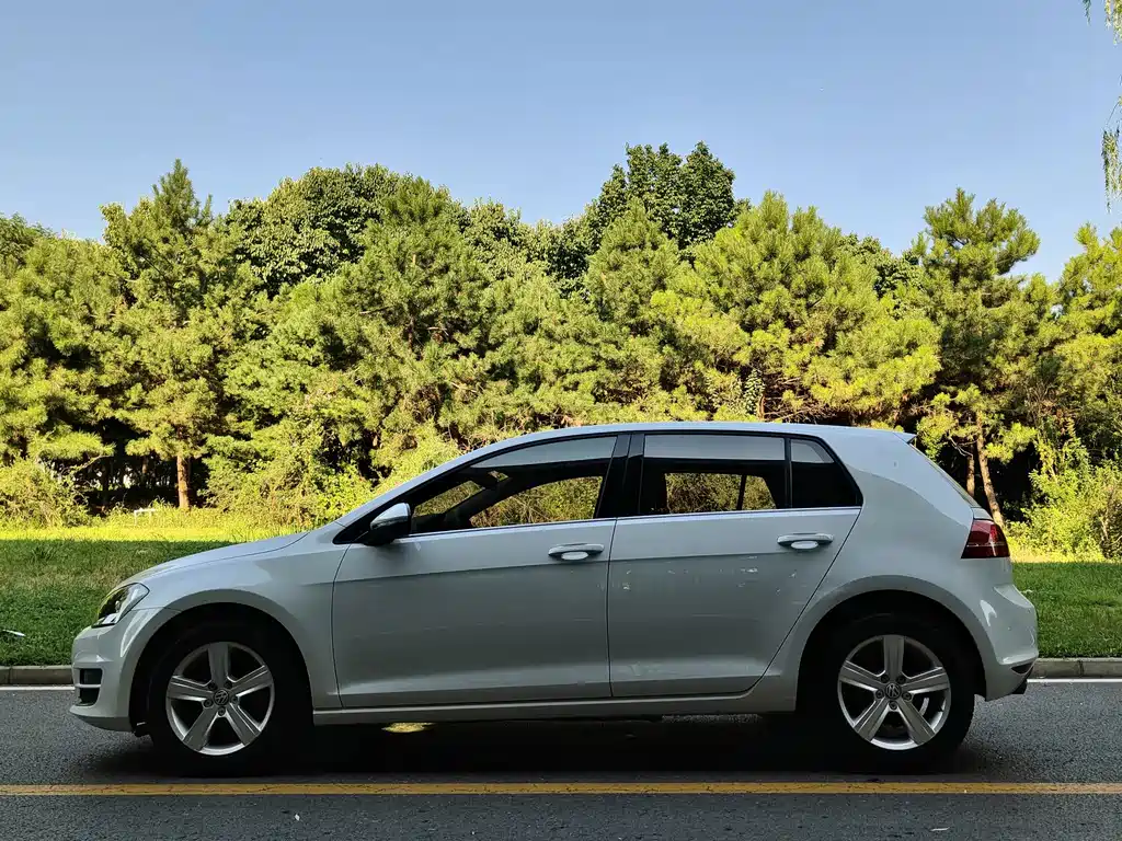 Volkswagen Golf 2014