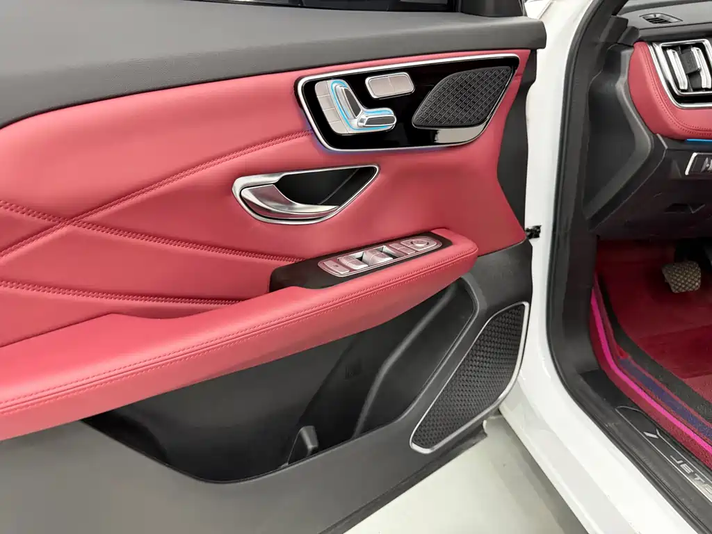 Jetour X70 PLUS 2025 — фото 16