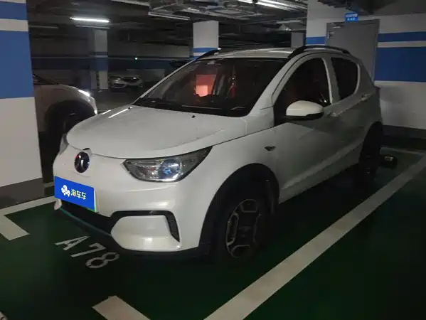BAIC New Energy EC3 2021