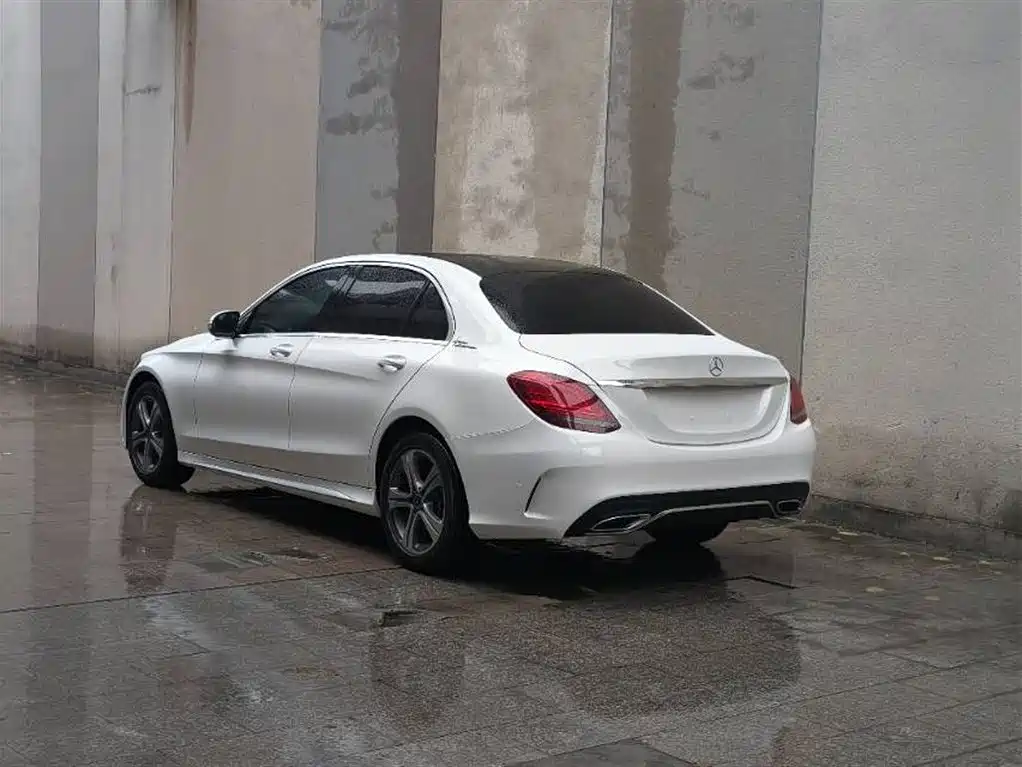 Mercedes-Benz C-Class 2020 — фото 4