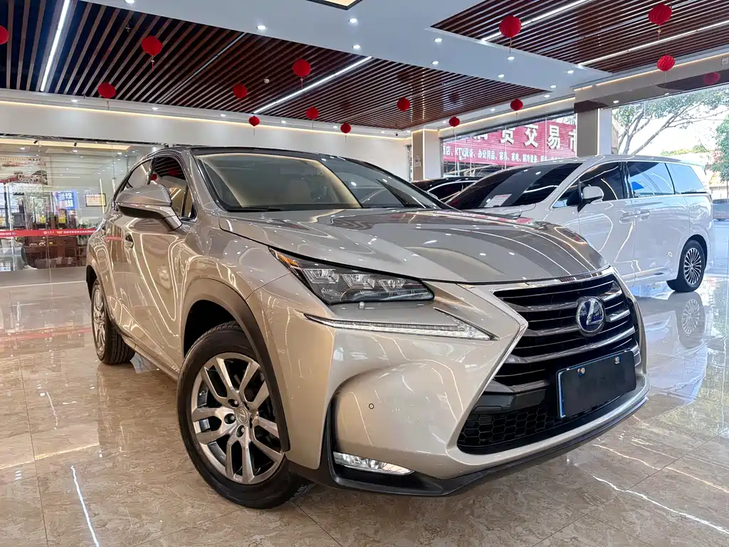 Lexus NX 2015 — фото 3