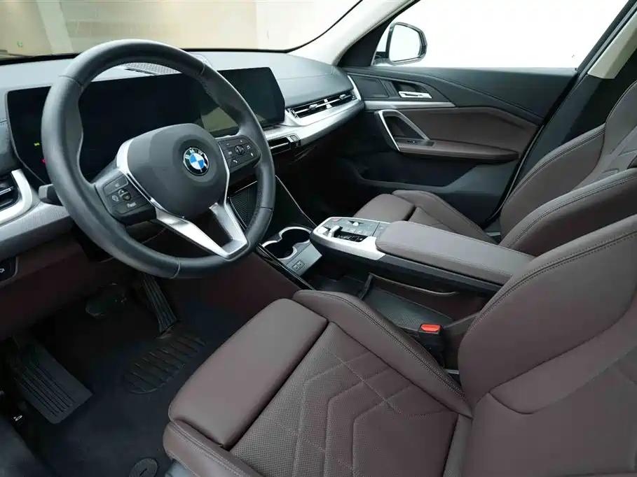 BMW X2 2025 — фото 10