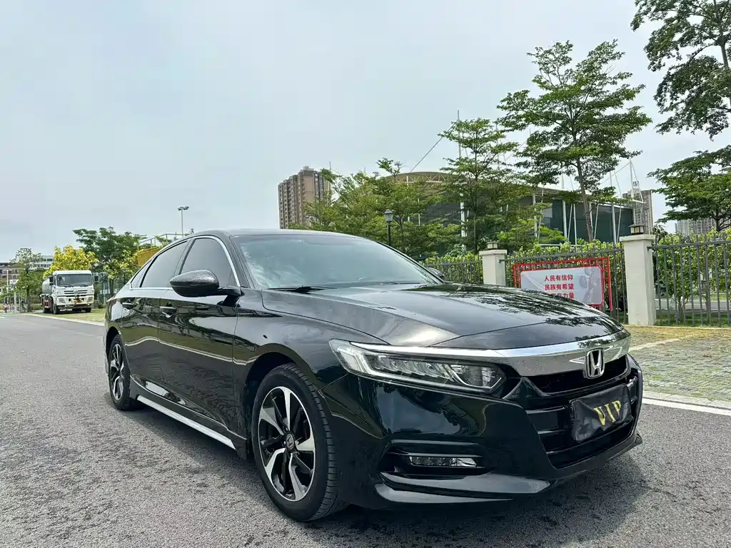 Honda Accord 2020 — фото 3