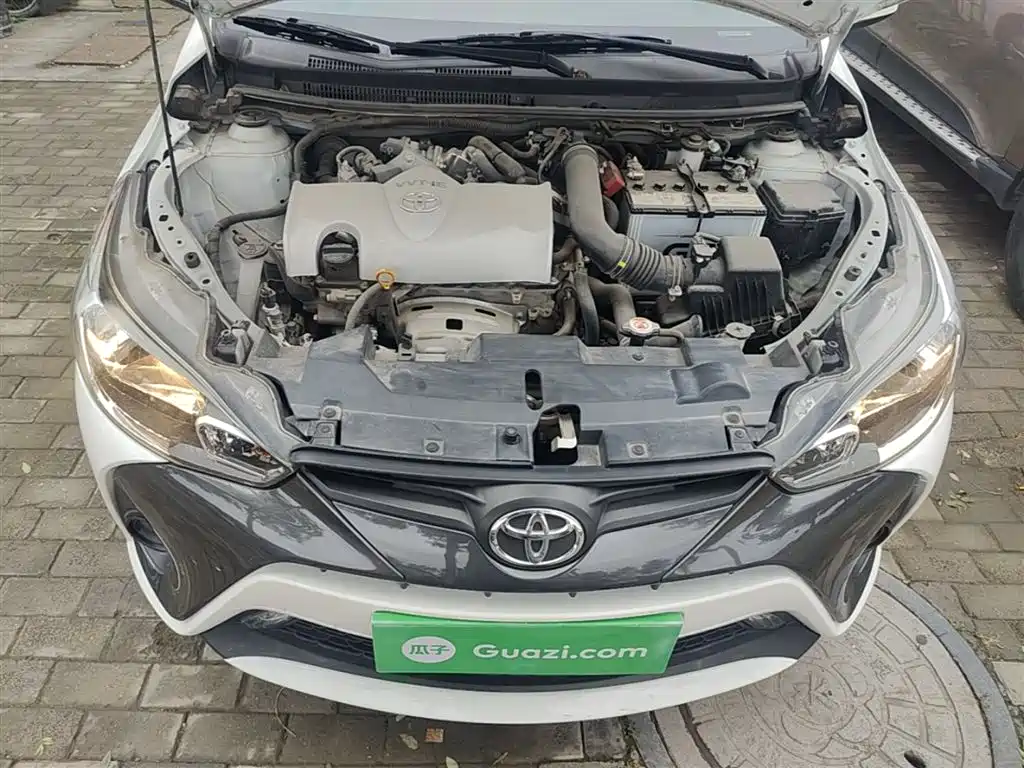 Toyota Yaris L 2019 — фото 20