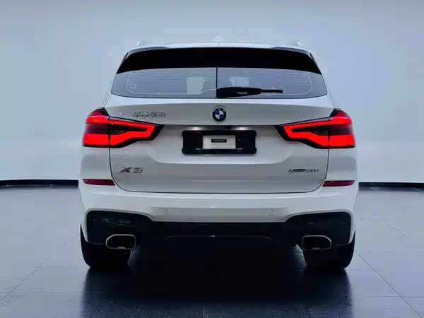 BMW X3 2021