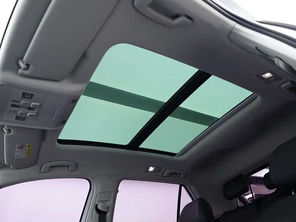 Volkswagen T-Roc 2021 — фото 18