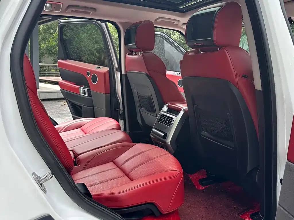 Land Rover Range Rover Sport 2015 — фото 14