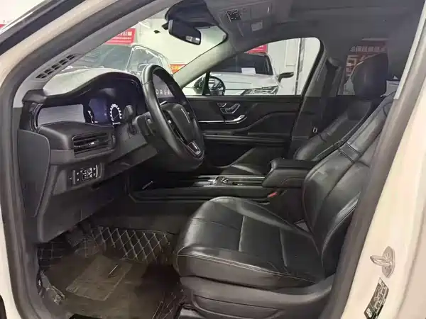 Lincoln Corsair 2020