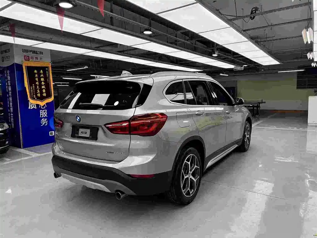 BMW X1 2019 — фото 12