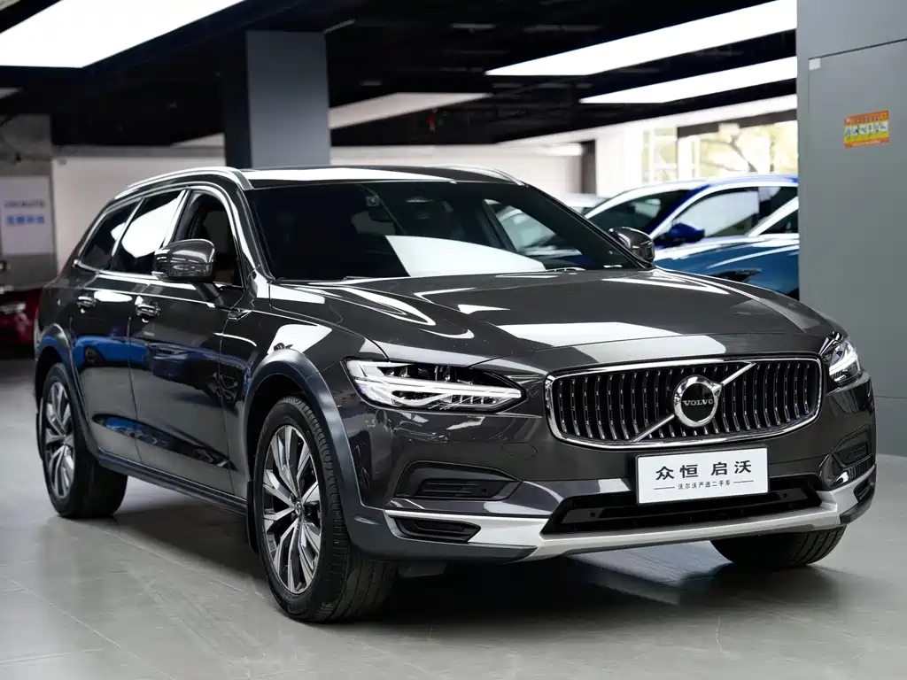 Volvo V90 2023 — фото 3