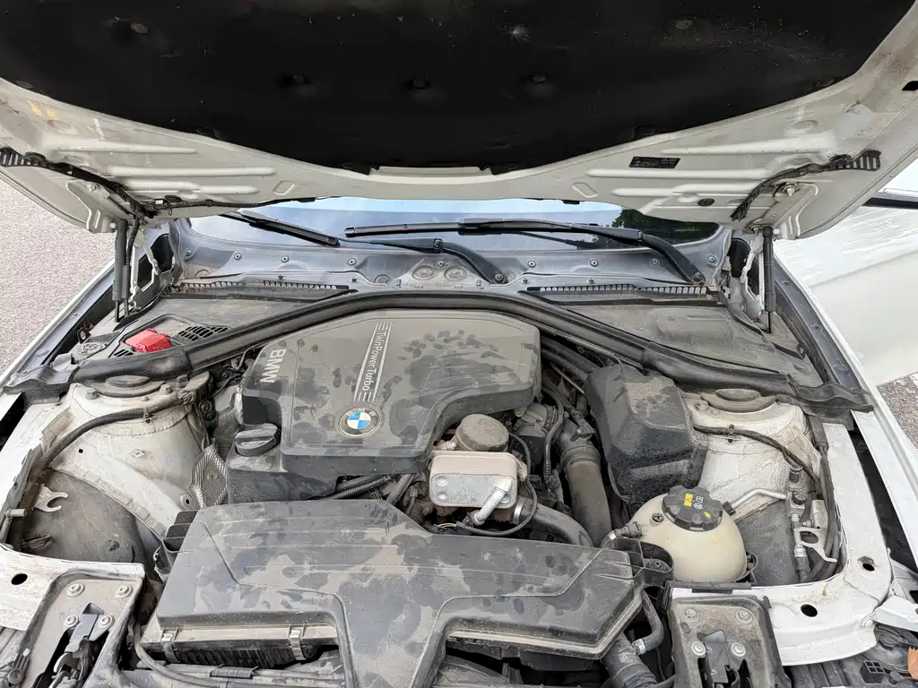 BMW 3 Series 2016 — фото 10