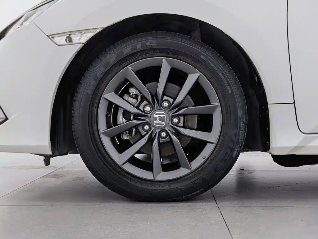 Honda Civic 2022 — фото 17