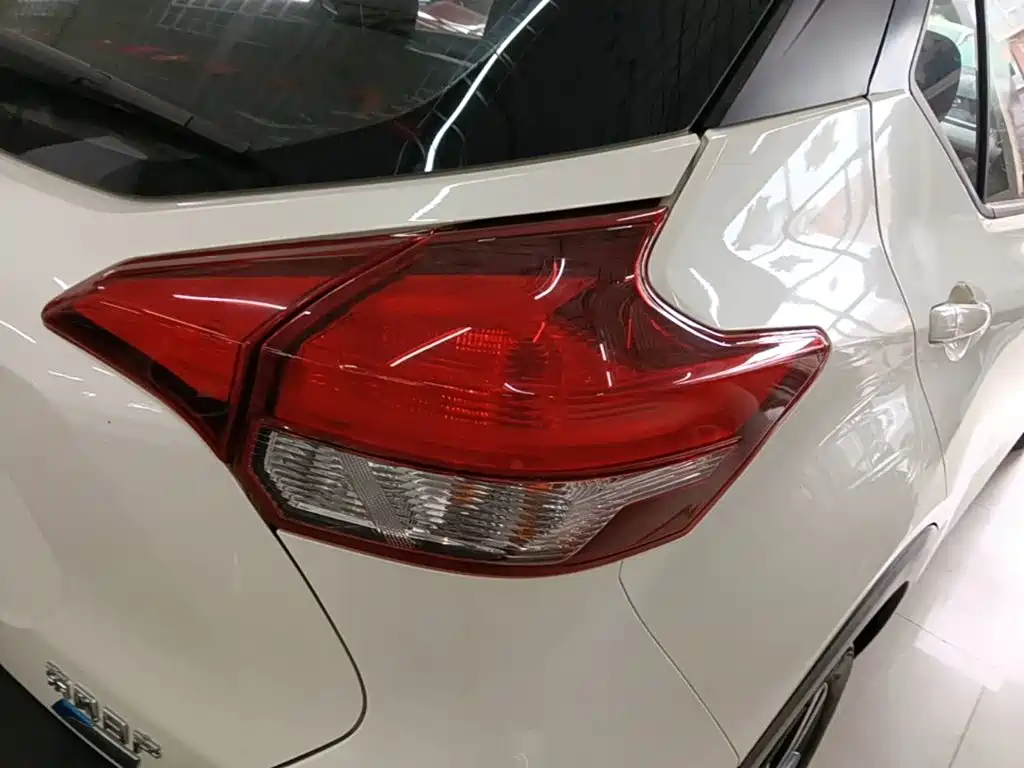 Nissan Kicks 2018 — фото 8